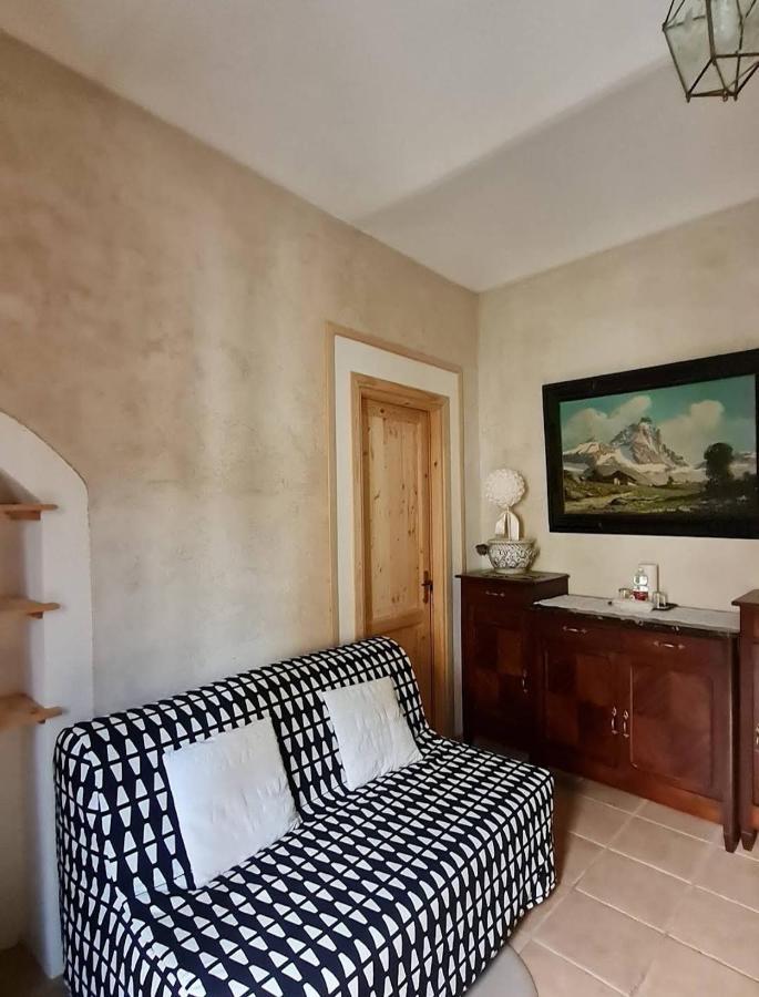 Bed and Breakfast A Casa Di Bianca Portacomaro Екстер'єр фото